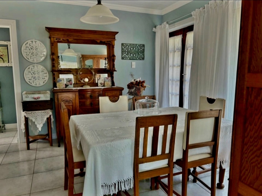  Bedroom Property for Sale in Hartenbos Heuwels Western Cape